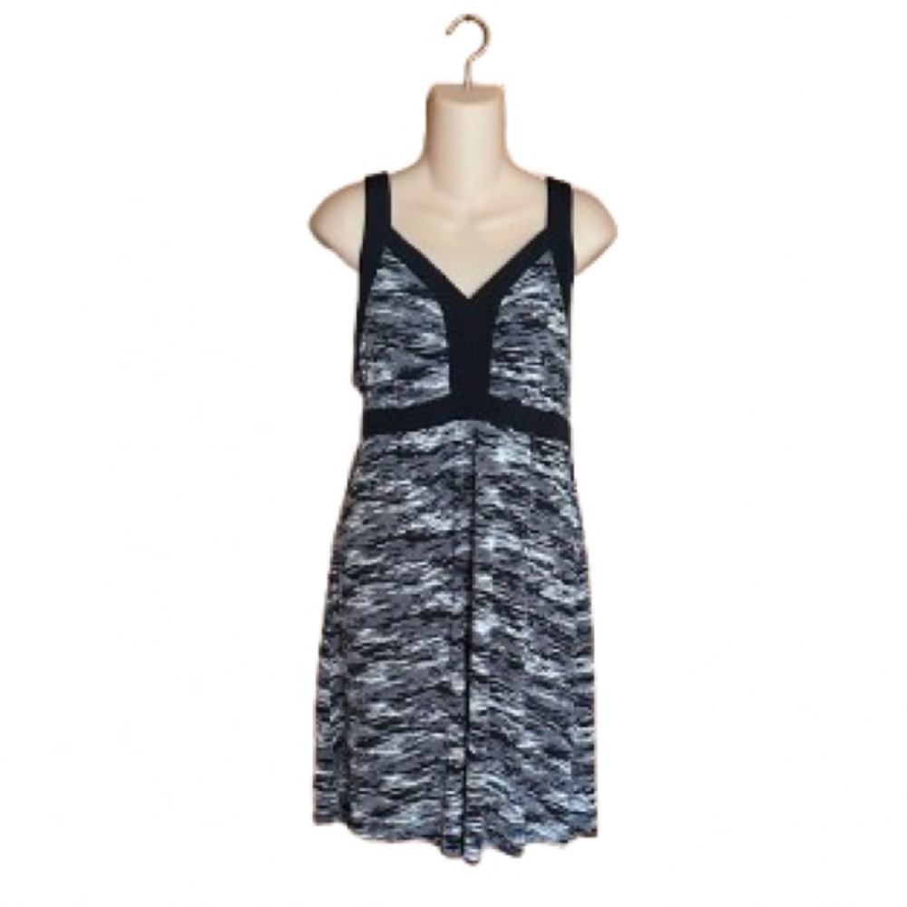 TekGear Stylish Black and Gray Women's Dress XL